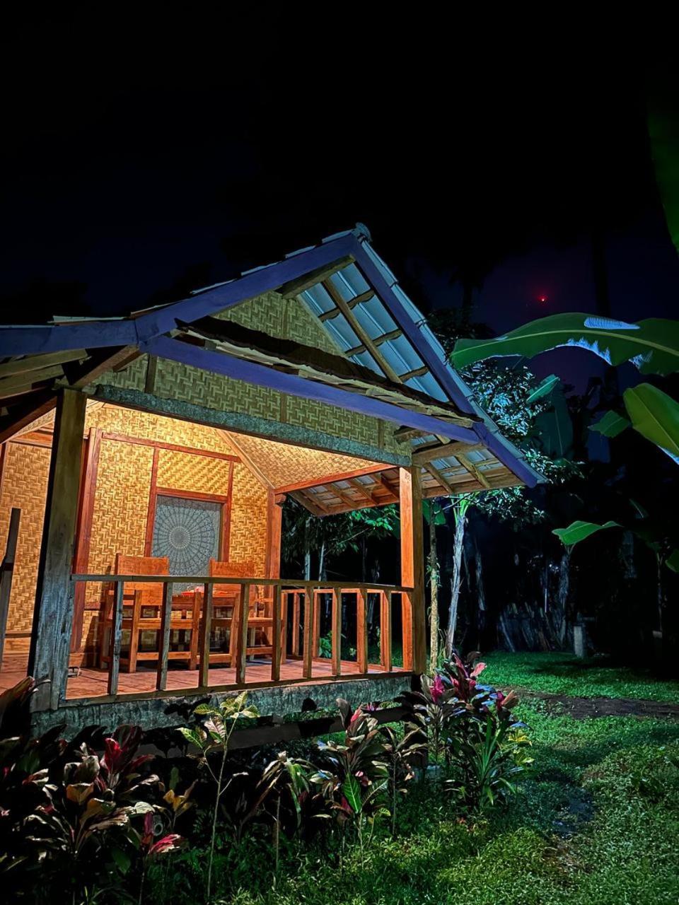 Banana Bungalows 테테바투 객실 사진