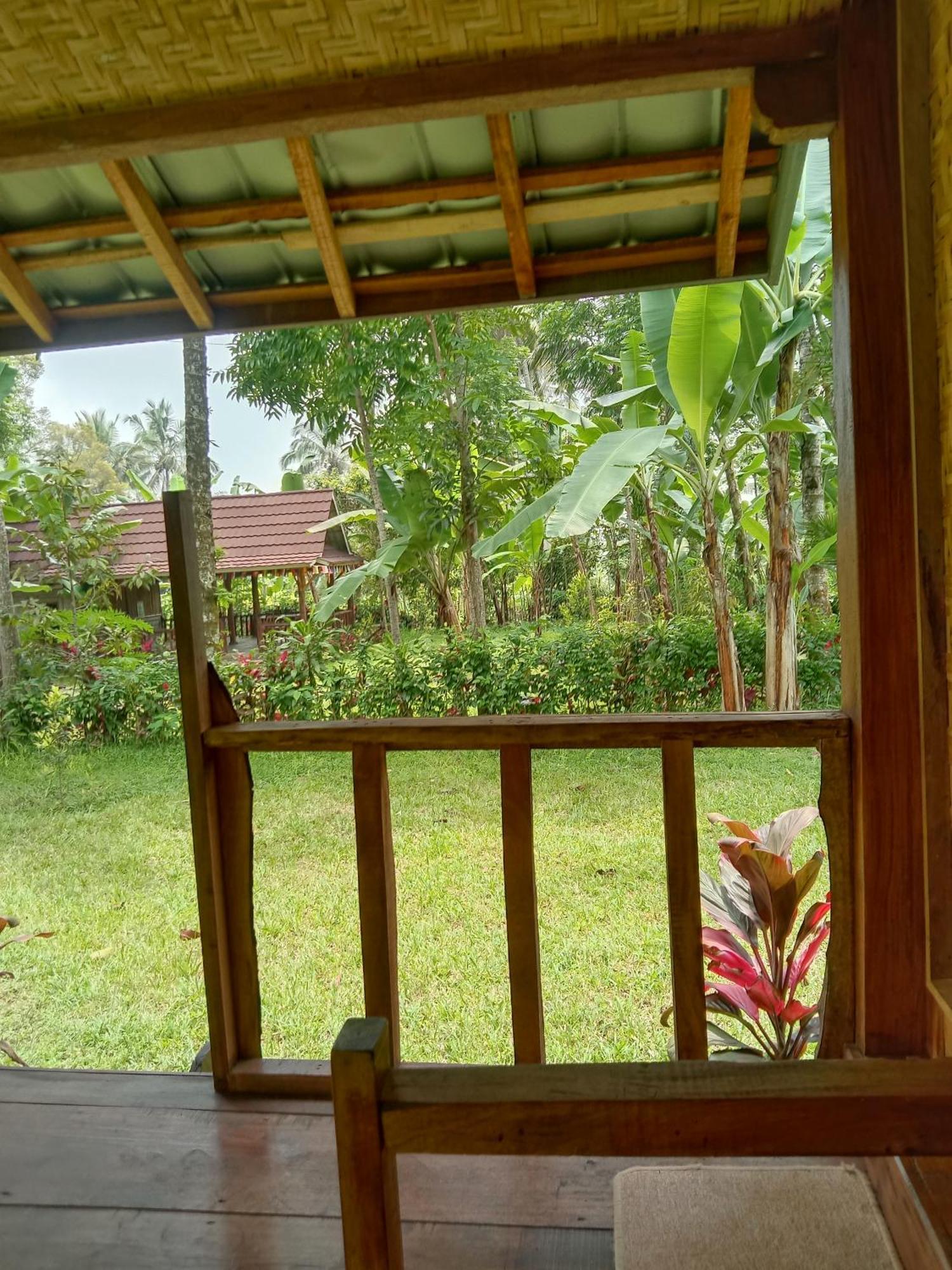 Banana Bungalows 테테바투 외부 사진